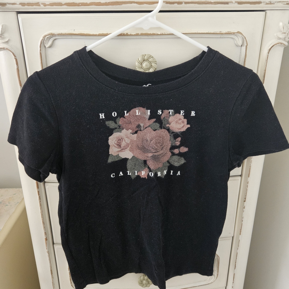 Hollister Black Floral Crop Top
